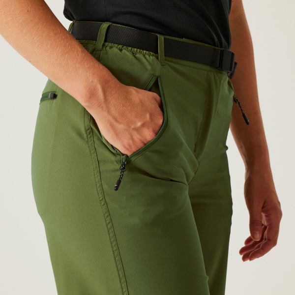 Sieviešu šorti Xert Stretch Bermuda Light Shorts, 1W3, 46 Sieviešu šorti Xert Stretch Bermuda Light Shorts, 1W3, 46